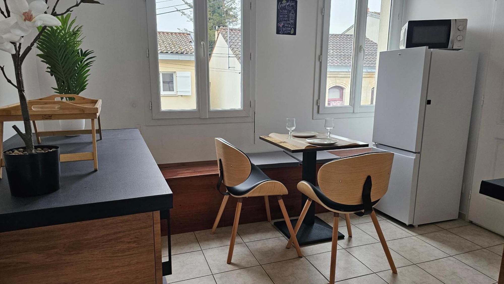 Bed To Rent - Maison Calme Avec Jacuzzi Sous Supplement Bordeaux Zewnętrze zdjęcie